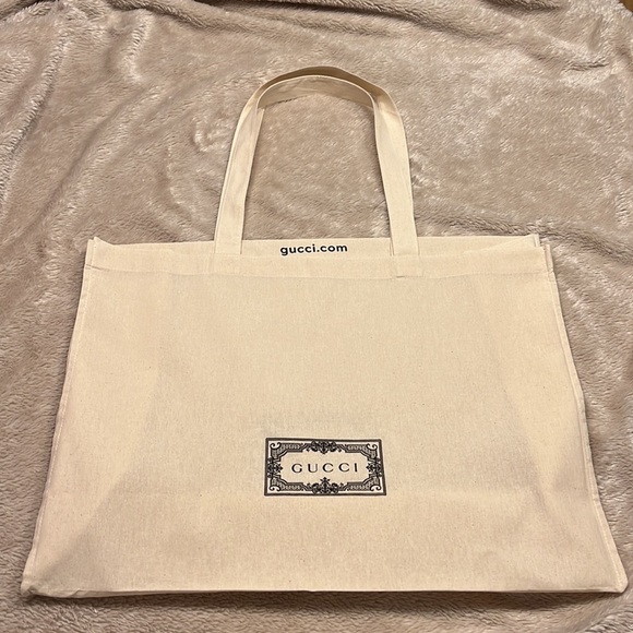 GUCCI VIP Tote - Picture 5 of 6